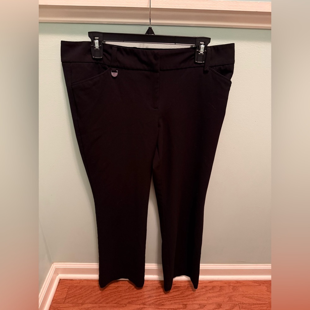 New York & Company Black Boot Cut Dress Pants 14P